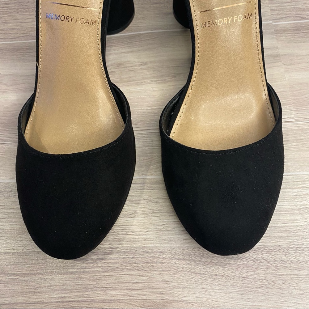 Lauren Conrad black faux suede round heels closed toe with strap size 7.5 - Picture 6 of 14